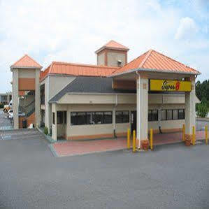 Hotel Super 8 By Wyndham Suwanee Esterno foto